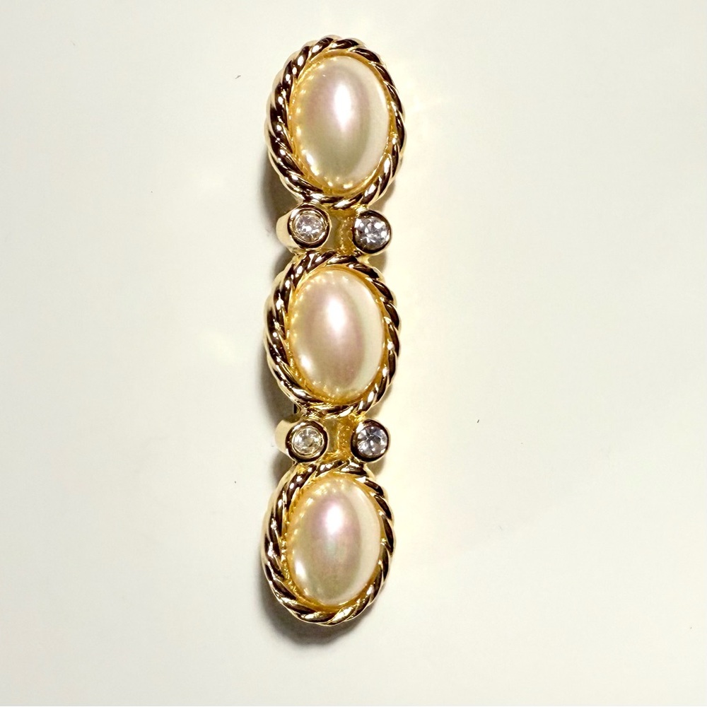 Vintage CHRISTIAN DIOR Faux Pearl Gold Brooch with Crystal Rhinestones